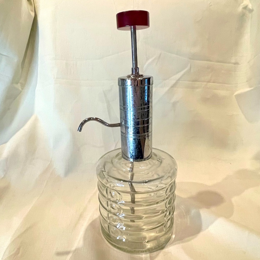 Art Deco Red Bakelite Chrome Glass Bar Liquor Pump Decanter Dispenser
